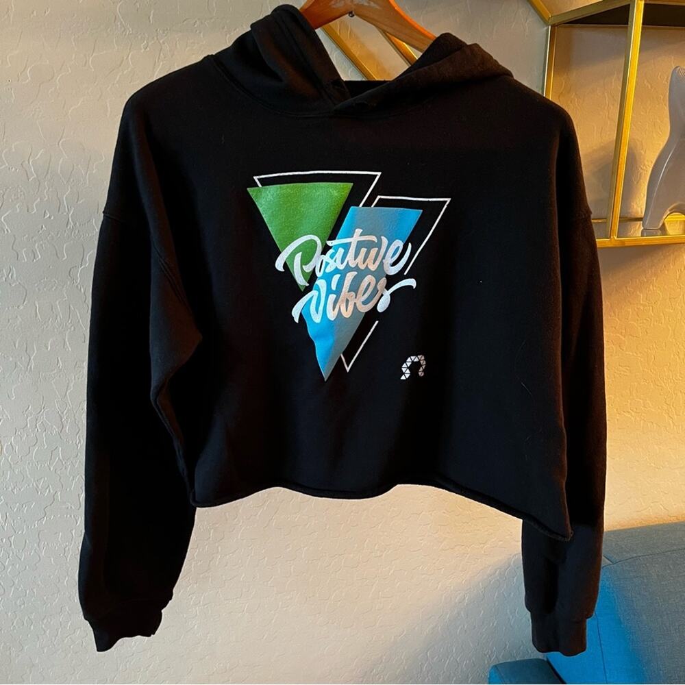OHM Fitness EMS workout cropped hoodie Positive Vibes oversized womens Medium